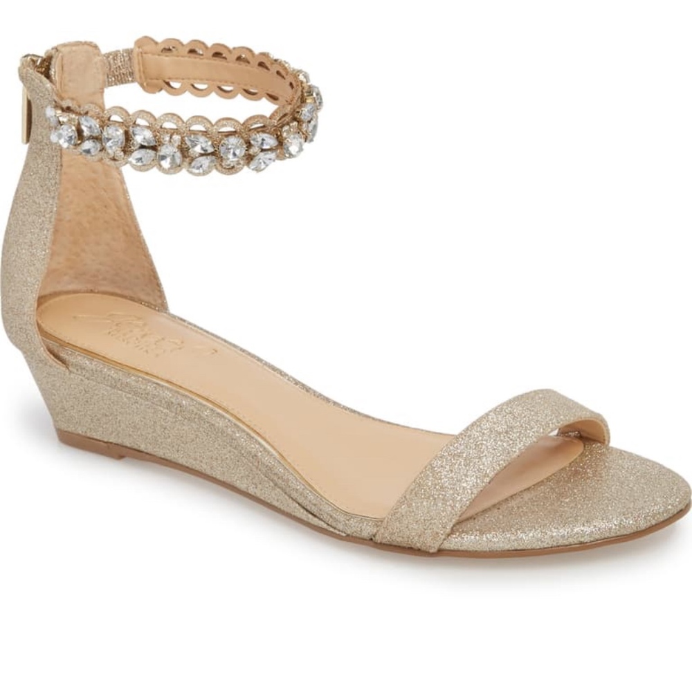 NWT Jewel Badgley Mischka Ginger Gold Wedge Heel